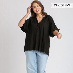 Umgee Black Raw Hem Blouse